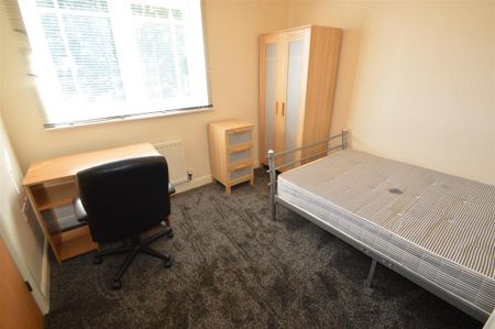 4 bedroom house to rent - Photo 4