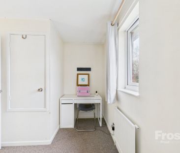 Boveney Close, Slough, Berkshire,SL1 - Photo 2