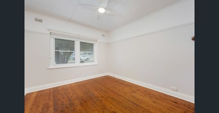 Prime Cooks Hill Living - Photo 2