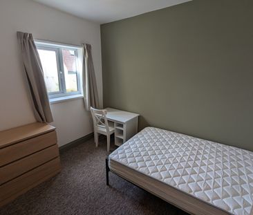Room in a Shared House, Montgomery Street, BS3 - Photo 6