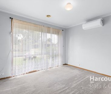 Family Home in Unbeatable Location! - Photo 1