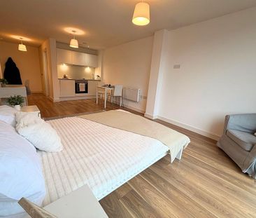 Studio to rent - Photo 5