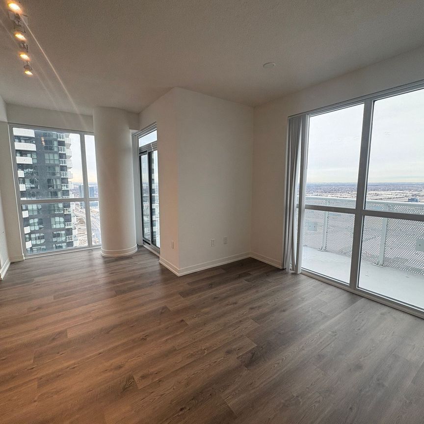 For Lease - 8 Interchange Way Unit# 4002, Vaughan, Ontario - Photo 1