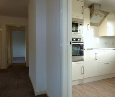 3 bedroom detached bungalow to rent - Photo 4
