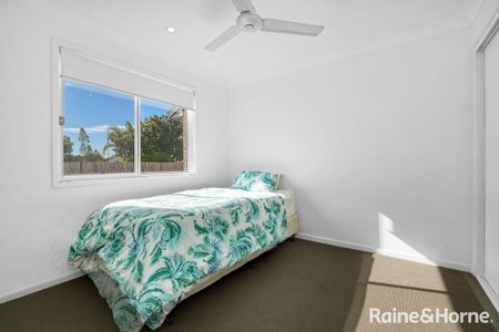 12 Cornforth Crescent, Kirkwood, QLD 4680 - Photo 5