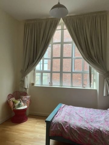 Apartment 21, Beechmount Building, 35 - Photo 4