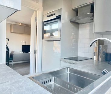 Studio Flat, Hurst Court, SE25 - Photo 4