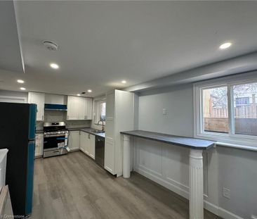 For Lease - 8 Roseneath Crescent Unit# B, Kitchener, Ontario - Photo 3