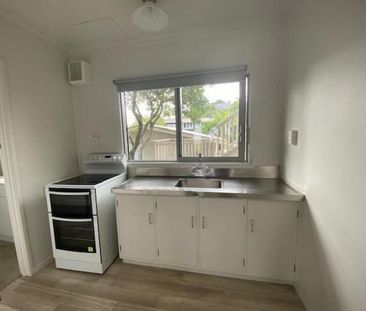 Comfortable on the Coast - Photo 4