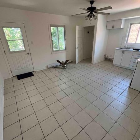 3 ½ Tétreaultville – Electros inclus - 1200$ - Photo 3