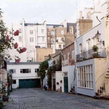 Queensberry Mews West, London, SW7 - Photo 1