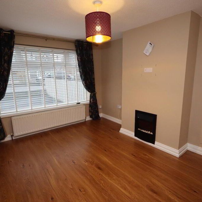 37 Ballyhenry Avenue, Newtownabbey, BT36 5AZ - Photo 1