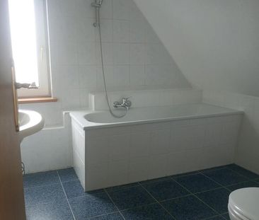 Gemütliche DG Wohnung, 2 ZKB, Bi-Gellershagen, Uninaehe - Photo 1