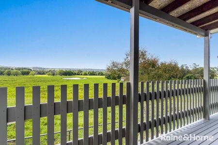 Spacious 3 Bedroom Home with Rumpus in Woodlawn - Photo 2