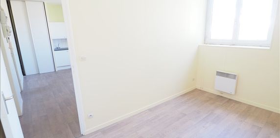 Location Appartement 2 pièces 31m² ROUEN 76000 - Photo 2
