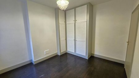 3 bedroom ground floor maisonette to rent - Photo 3