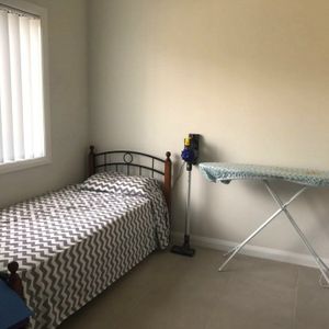 Modern & Private Two-Bedroom Granny Flat in Sought-After Location - Photo 2