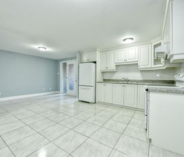 For Lease - 846 Ossignton Avenue Unit# Basement, Toronto, Ontario - Photo 5