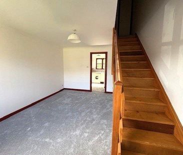 2 bedroom semi-detached house to rent - Photo 1