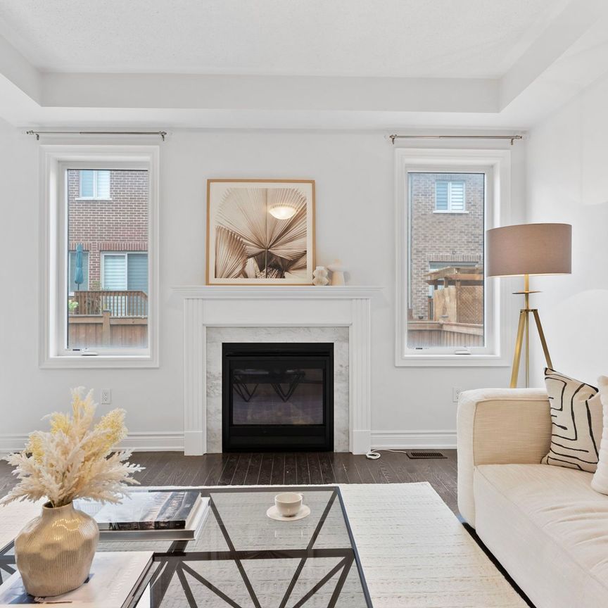 For Lease - 3107 Streamwood Passage Pass, Oakville, Ontario - Photo 1