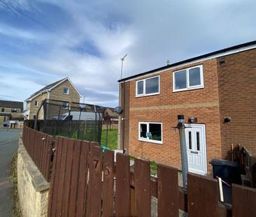 3 bedroom terraced house to rent - Photo 6