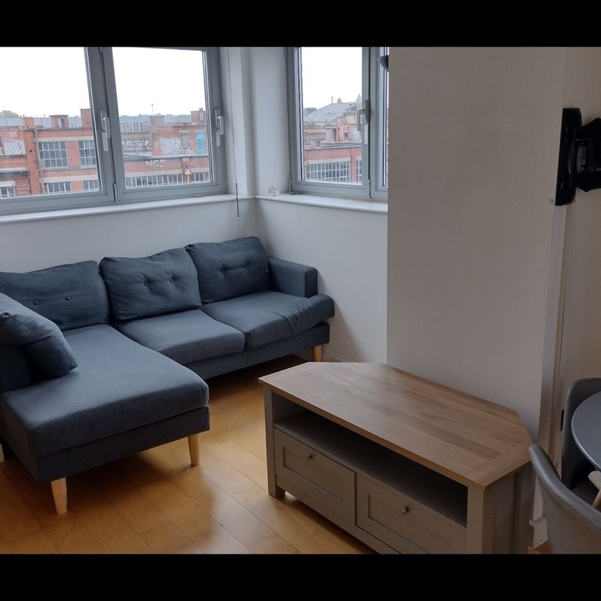 1 Bed Flat, Navigation Street, LE3 - Photo 1