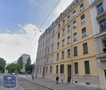 Appartement à louer 2 pièces 59.2m² - Photo 1
