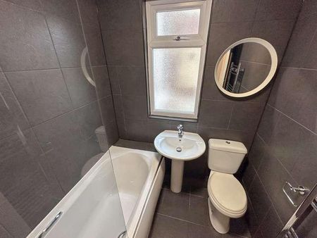 Romer Road, L6 - Photo 5