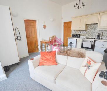 1 bedroom flat to rent - Photo 2