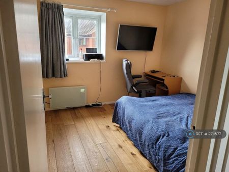 1 bedroom semi-detached house to rent - Photo 4