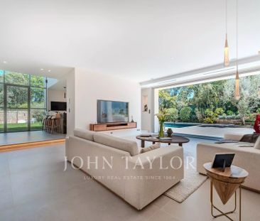 Maison à louer Mougins, Cote d'Azur, France13 000 EUR / Mois - Photo 1