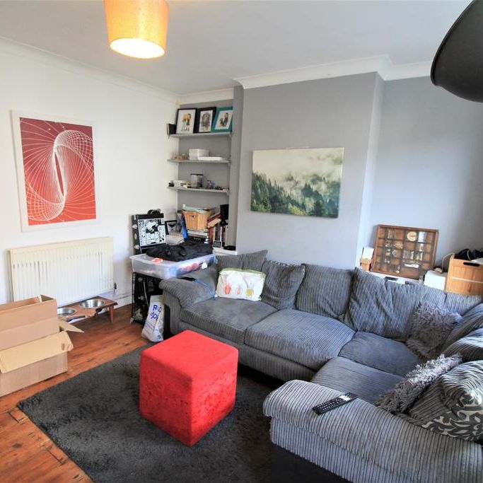 2 bedroom terraced house to rent - Photo 1