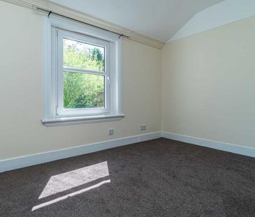 2 bedroom semi-detached house to rent - Photo 3