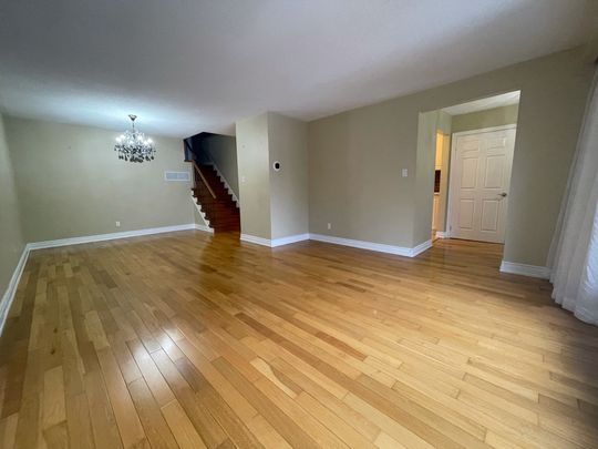 For Lease - 165 Angus Drive Unit# Upper, Toronto, Ontario - Photo 1