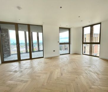 3 Bed Flat, Baddiel House, NW10 - Photo 2