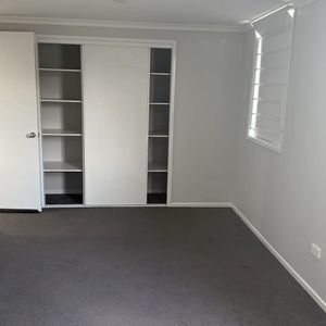 Slacks Creek - Photo 2