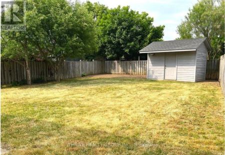 1274 NICOLE AVENUE - Photo 4