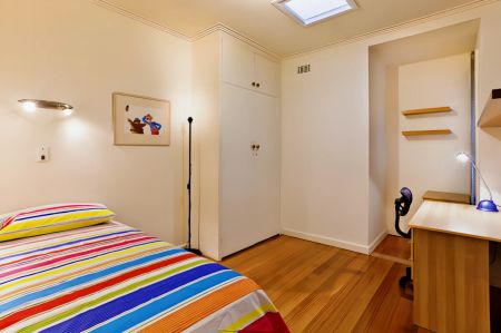 PLH5 Medium - Photo 2