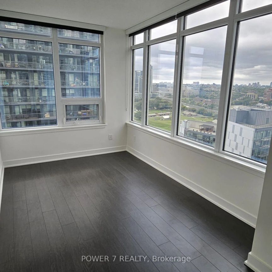 19 Bathurst Street N #2303 - Photo 1