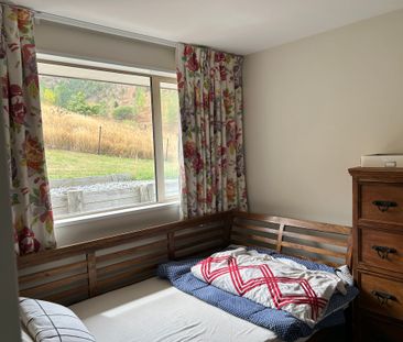 Two Bedroom Semi Furnished Cottage - Photo 5