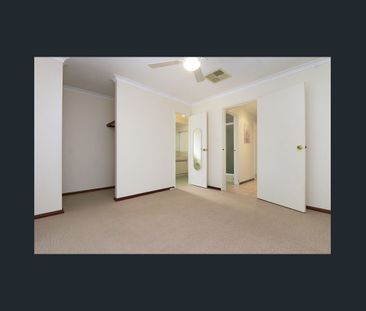 Spacious, Private, Well Located - Photo 5