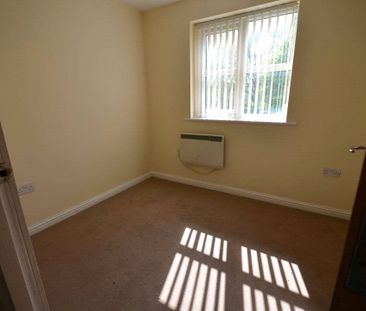 391 Queens Road, Monsall, Manchester, M40 8AL - Photo 4