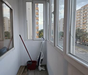 Apartament 2 camere decomandat, bloc reabilitat, Sec.5, fara comision - Photo 2
