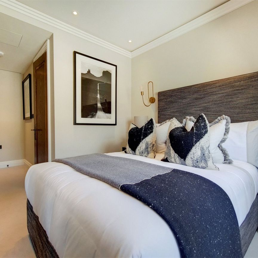 Prince Of Wales Terrace, Kensington, London, W8 5PQ - Photo 1