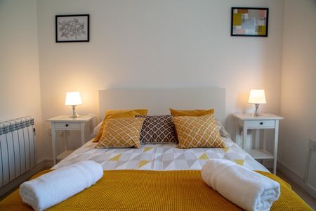 2 Bed Flat, West Bridgford, NG2 - Photo 4