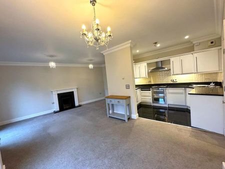 2 bedroom maisonette to rent - Photo 2