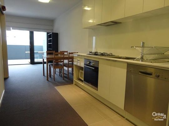 Stylish Interior with Enterainers Terrace - Photo 1