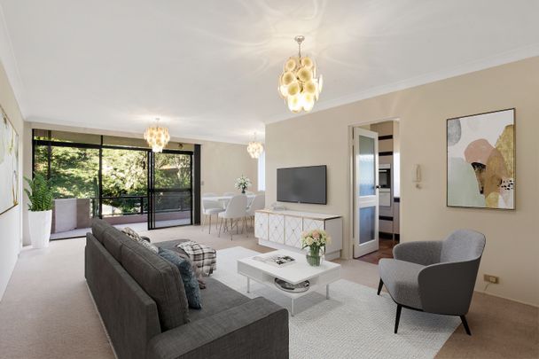 Spacious 2 Bedroom Apartment in the heart of Bondi Beach - Photo 1
