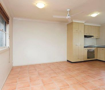 Unit 3/49 Nicholson Street, Greenslopes. - Photo 2