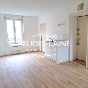 Location Appartement 1 pièce 21m² AVRANCHES 50300 - Photo 2